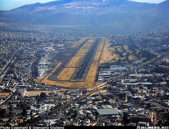 Quito Airport, thanks to Airliners.net